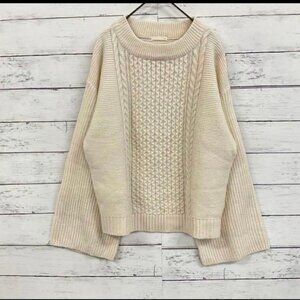 Flatdult Cream Knit Sweater Size M, Loose Fit